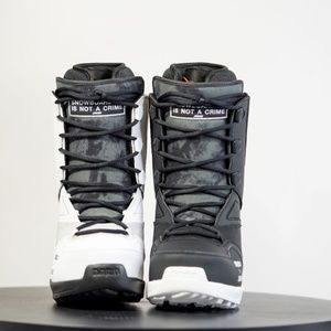 ThirtyTwo Mens Light X Santa Cruz '21 8107000096976 Black White Snowboard Boot 9